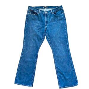 Levis Classic Bootcut Jeans Size 16 Plus Size Medium Wash